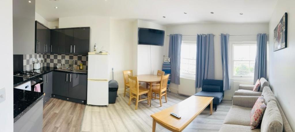 Entire New Flat With View To River Yare, H7 Lejlighed Great Yarmouth Eksteriør billede