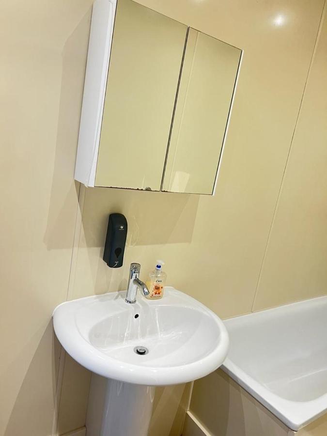 Entire New Flat With View To River Yare, H7 Lejlighed Great Yarmouth Eksteriør billede