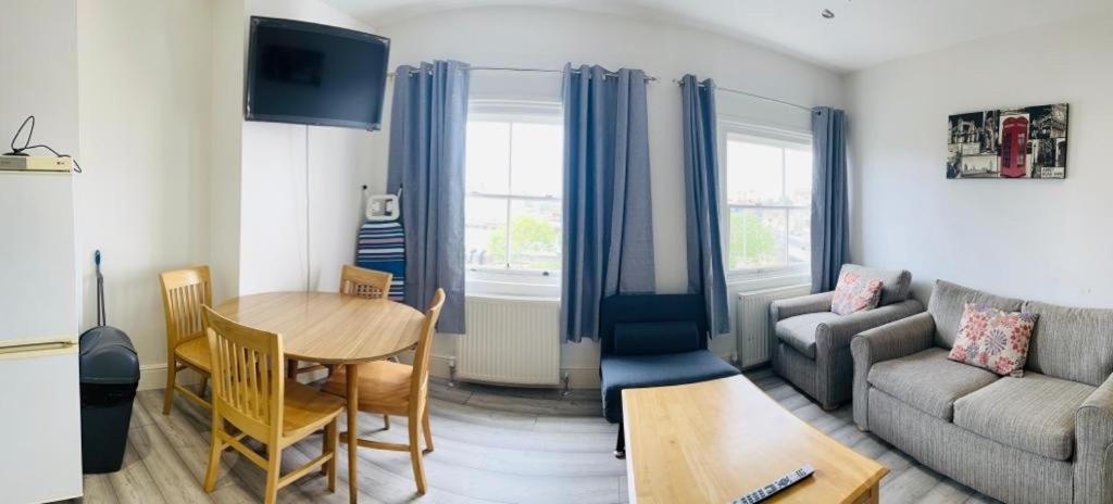 Entire New Flat With View To River Yare, H7 Lejlighed Great Yarmouth Eksteriør billede