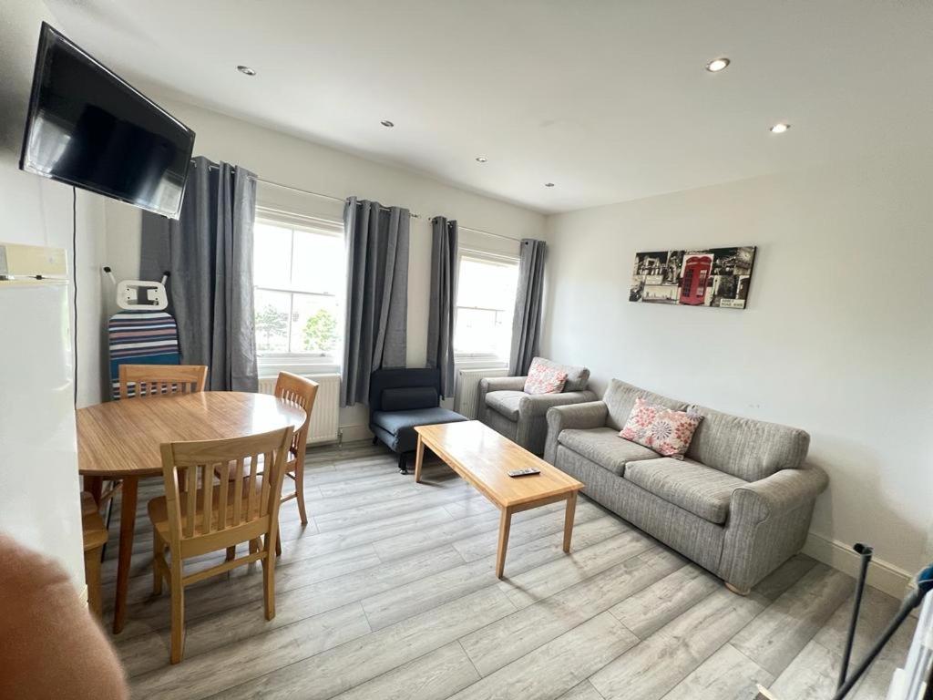Entire New Flat With View To River Yare, H7 Lejlighed Great Yarmouth Eksteriør billede