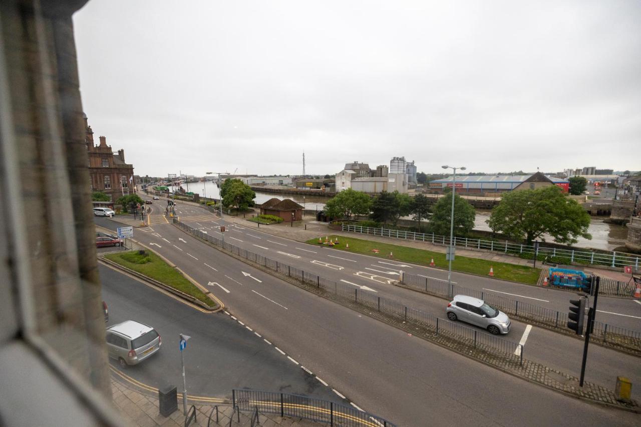 Entire New Flat With View To River Yare, H7 Lejlighed Great Yarmouth Eksteriør billede