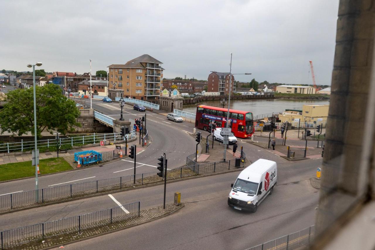 Entire New Flat With View To River Yare, H7 Lejlighed Great Yarmouth Eksteriør billede